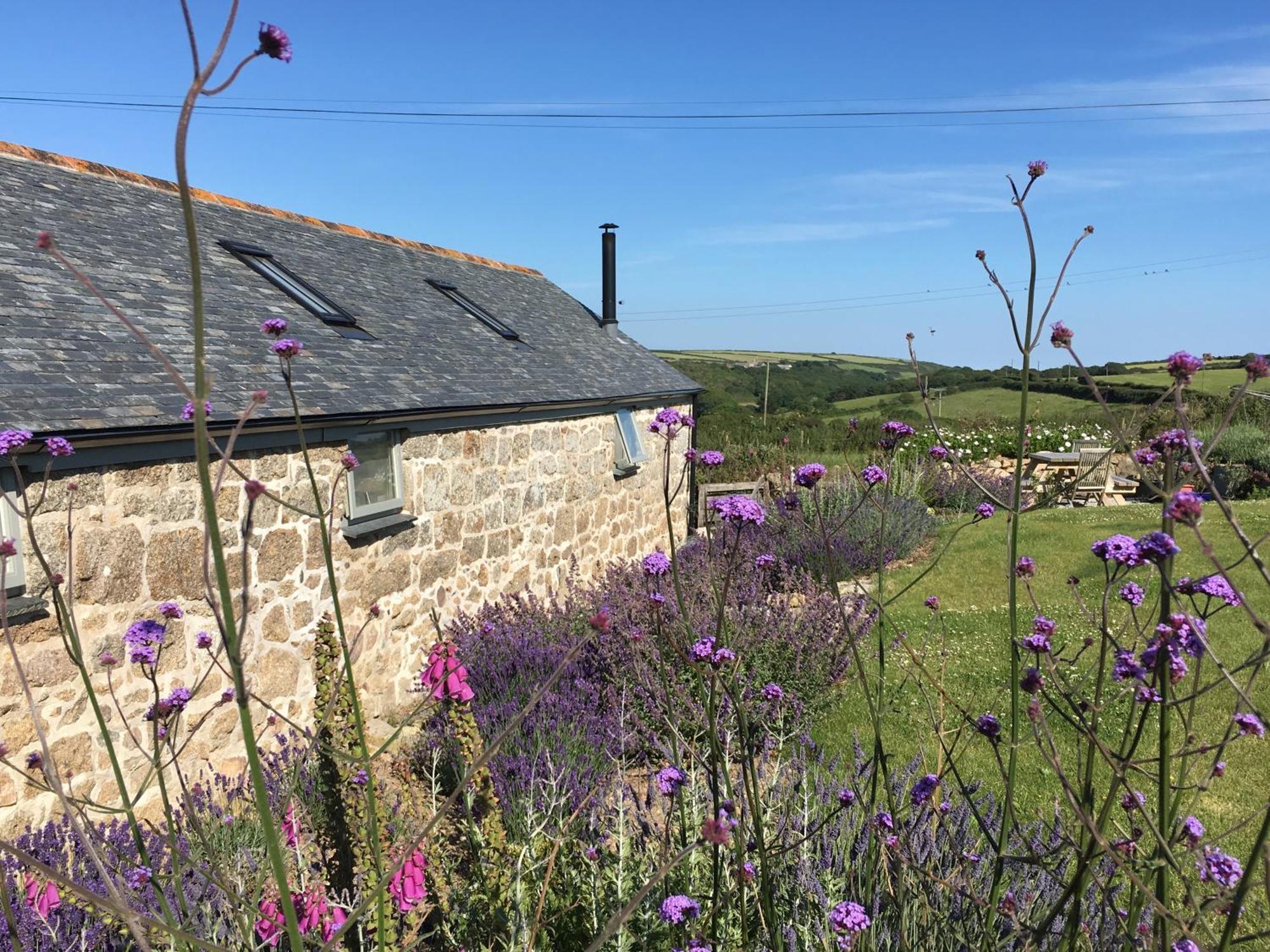 Ferienwohnung Trengothal Barn Porthcurno Exterior foto
